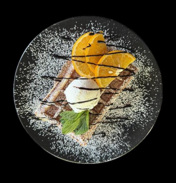Віденська вафля Sapore di gelato — Піцерія «SORRENTO» Тернопіль